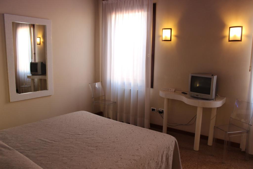 Domus Orsoni Bed & Breakfast Venezia Eksteriør bilde